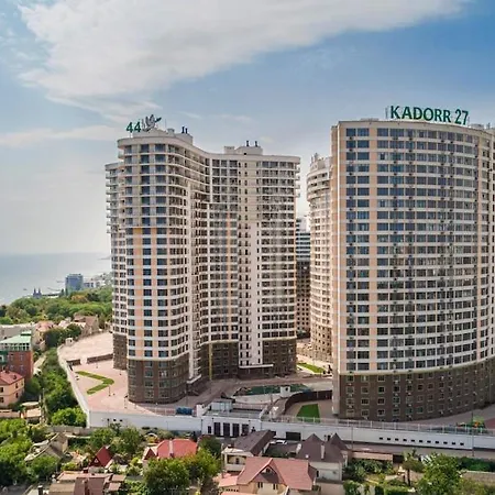 вид моря генератор убежище Apartment Odessa